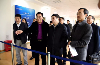 科技部副部長(zhǎng)徐南平一行蒞臨安徽天康集團(tuán)調(diào)研工作