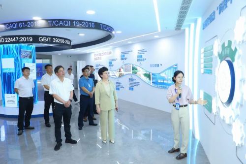 無(wú)錫市人大代表宜興第一小組開(kāi)展小組活動(dòng)